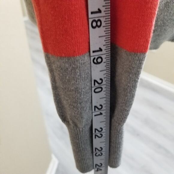 LIZ Claiborne sweater bundle size large - Picture 4 of 14